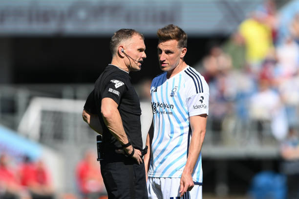 改变了后防 改变了后防