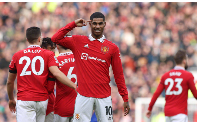 一个正在经 一个正在经